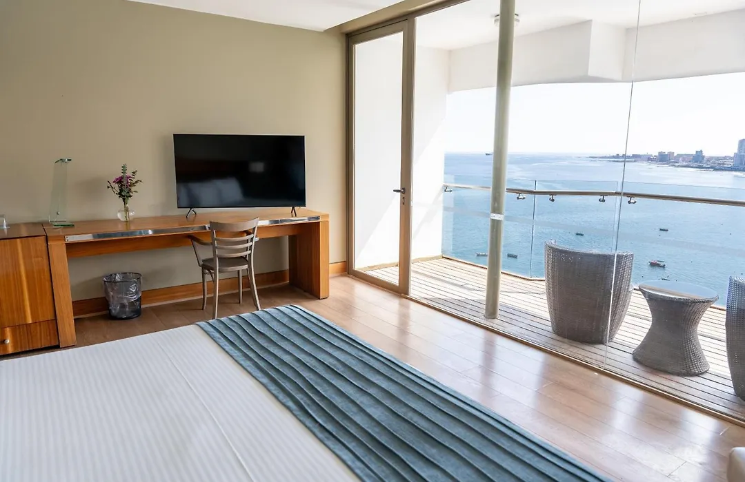 Terrado Suites Iquique-1